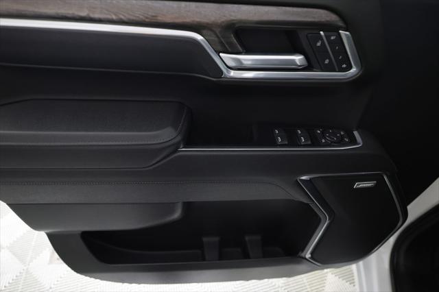 2025 Chevrolet Silverado 1500 4WD Crew Cab Short Bed LTZ