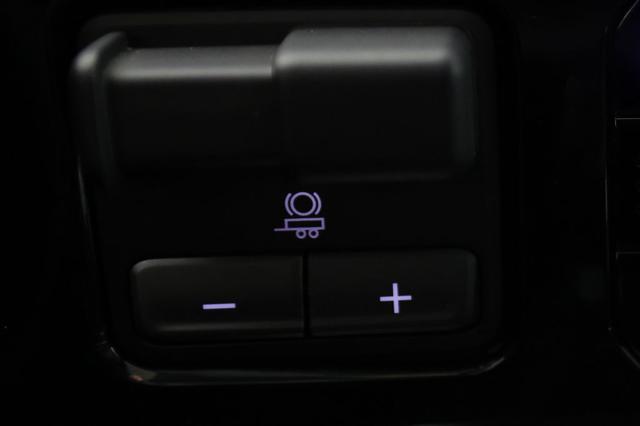 2025 Chevrolet Silverado 1500 4WD Crew Cab Short Bed LTZ