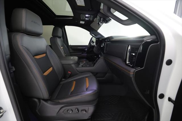 2024 GMC Sierra 2500HD 4WD Crew Cab Standard Bed AT4
