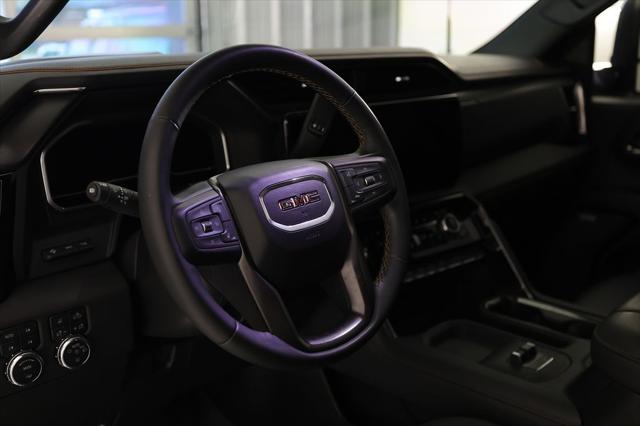 2024 GMC Sierra 2500HD 4WD Crew Cab Standard Bed AT4