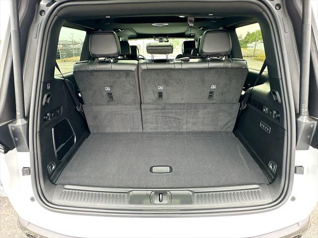 2026 Jeep Grand Wagoneer Upland