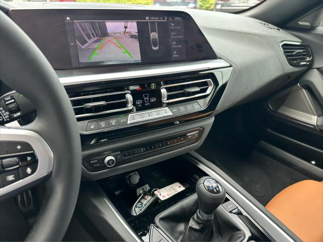 2025 BMW Z4 M40i