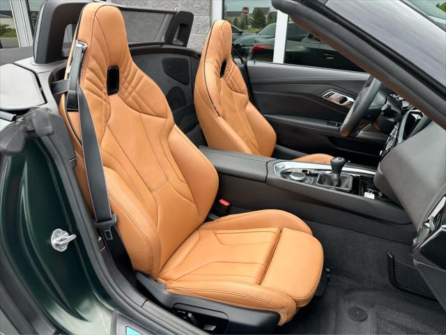 2025 BMW Z4 M40i