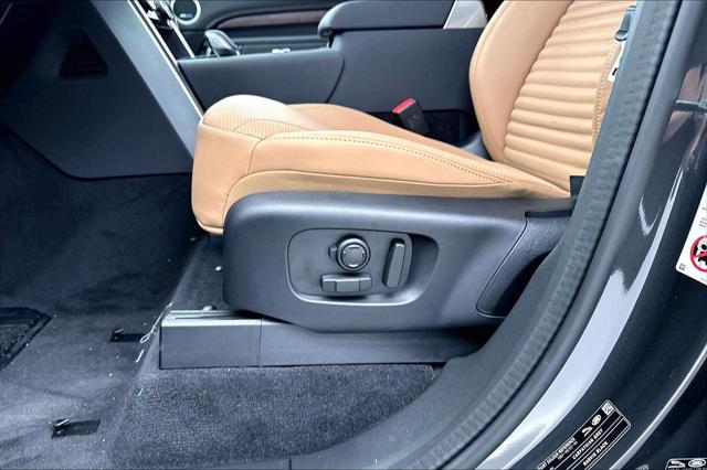 2026 Land Rover Discovery Dynamic SE