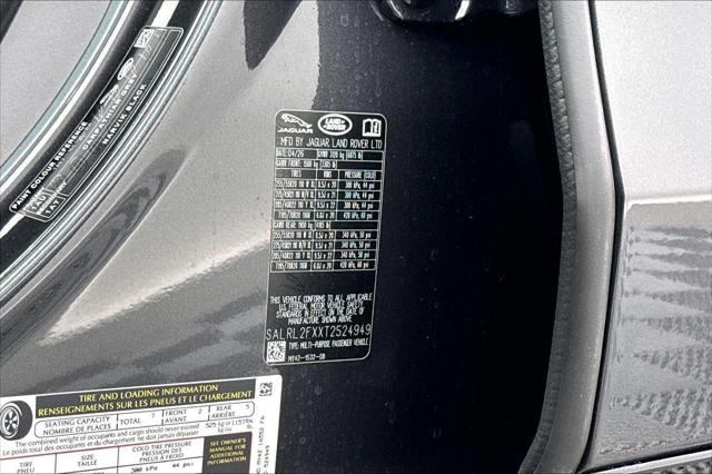 2026 Land Rover Discovery Dynamic SE