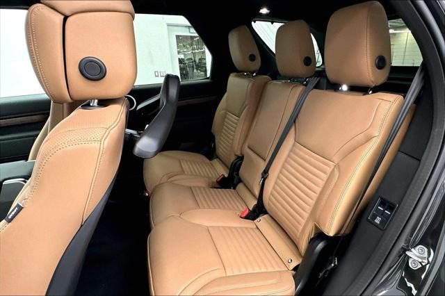 2026 Land Rover Discovery Dynamic SE