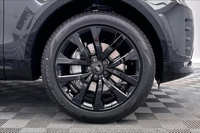 2026 Land Rover Discovery Dynamic SE