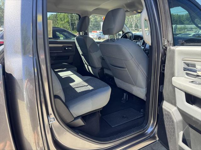 2019 Ram 1500 Classic Big Horn Crew Cab 4x4 64 Box