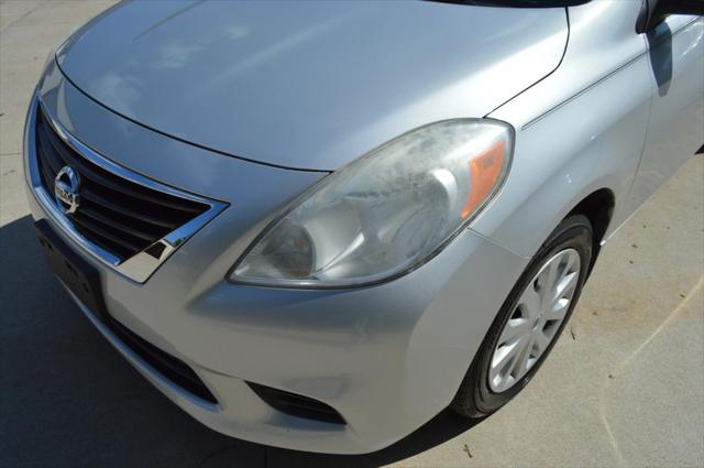 2014 Nissan Versa 1.6 SV