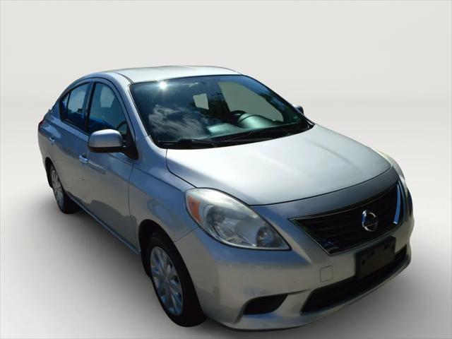 2014 Nissan Versa 1.6 SV