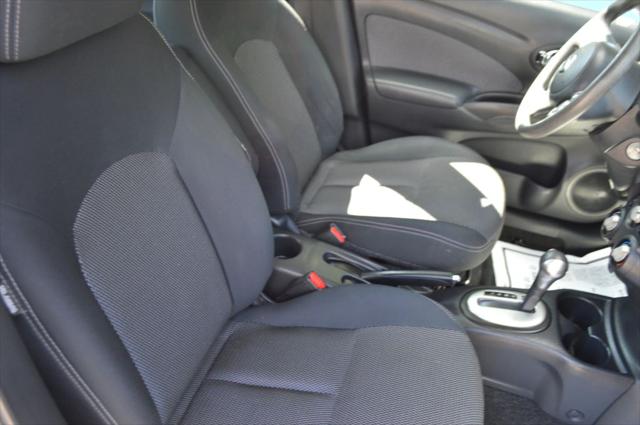 2014 Nissan Versa 1.6 SV