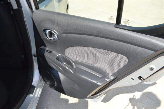 2014 Nissan Versa 1.6 SV