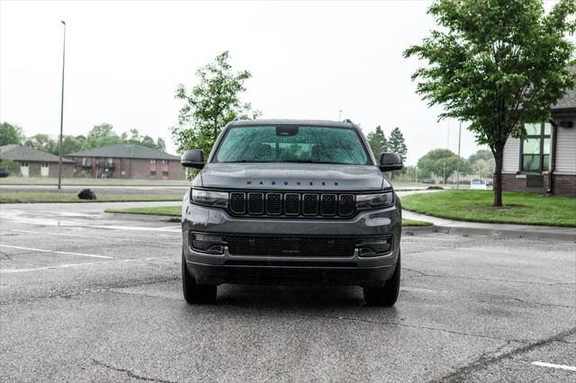2024 Jeep Wagoneer Series II Carbide 4x4