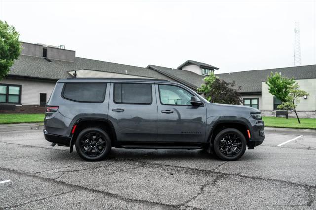 2024 Jeep Wagoneer Series II Carbide 4x4