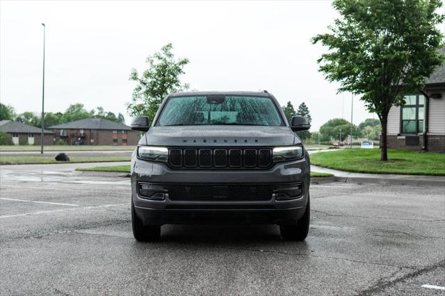 2024 Jeep Wagoneer Series II Carbide 4x4