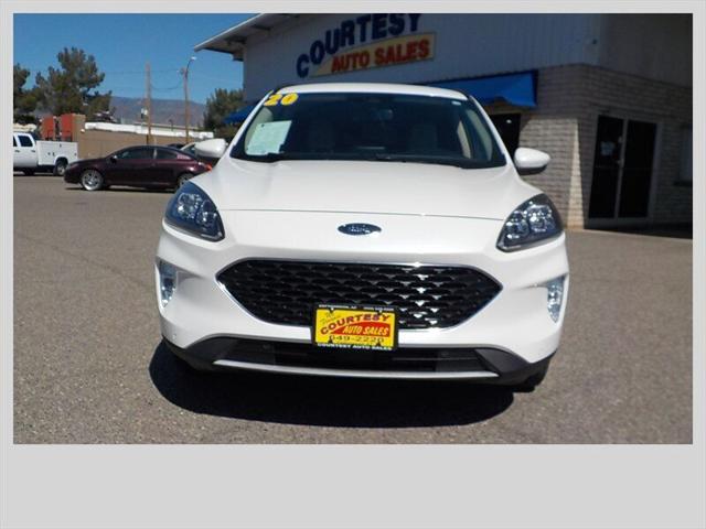 2020 Ford Escape Titanium