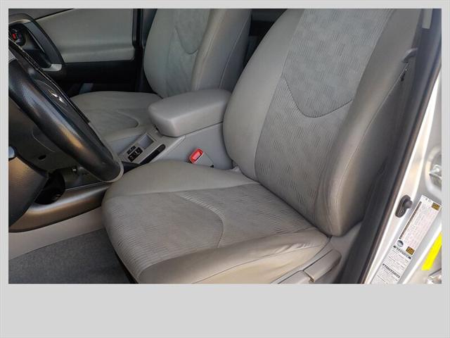 2009 Toyota RAV4 Unknown