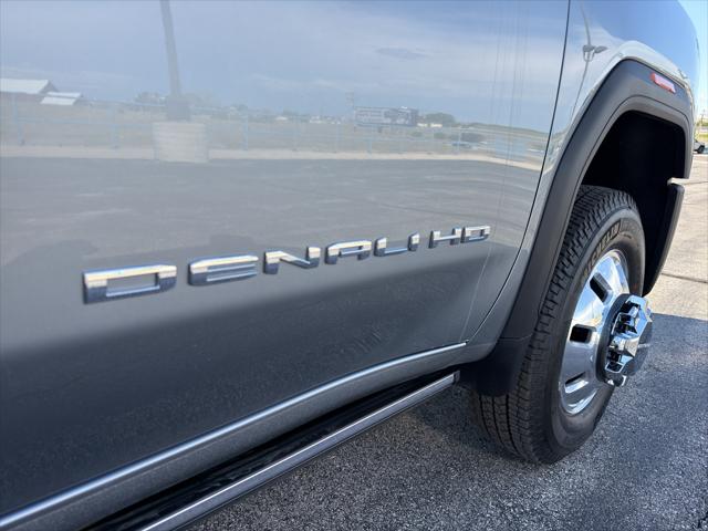 2026 GMC Sierra 3500HD Crew Cab, Long Bed, Denali Ultimate Dual Rear Wheel, 4WD