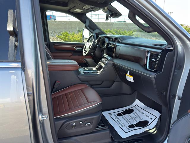 2026 GMC Sierra 3500HD Crew Cab, Long Bed, Denali Ultimate Dual Rear Wheel, 4WD
