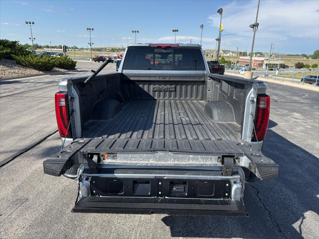 2026 GMC Sierra 3500HD Crew Cab, Long Bed, Denali Ultimate Dual Rear Wheel, 4WD