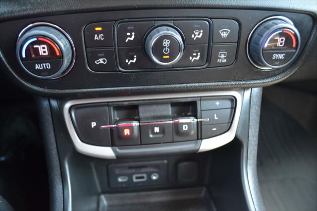 2022 GMC Terrain AWD Denali