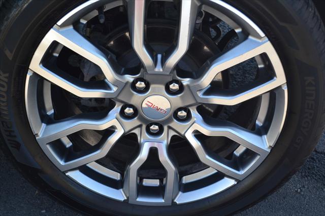 2022 GMC Terrain AWD Denali