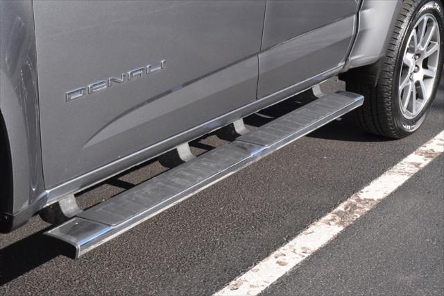2022 GMC Canyon 4WD Crew Cab Short Box Denali