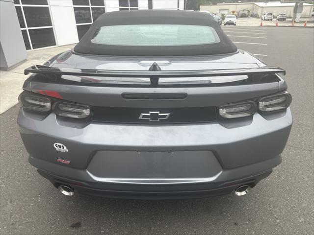 2022 Chevrolet Camaro RWD Convertible 2LT