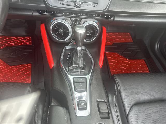 2022 Chevrolet Camaro RWD Convertible 2LT