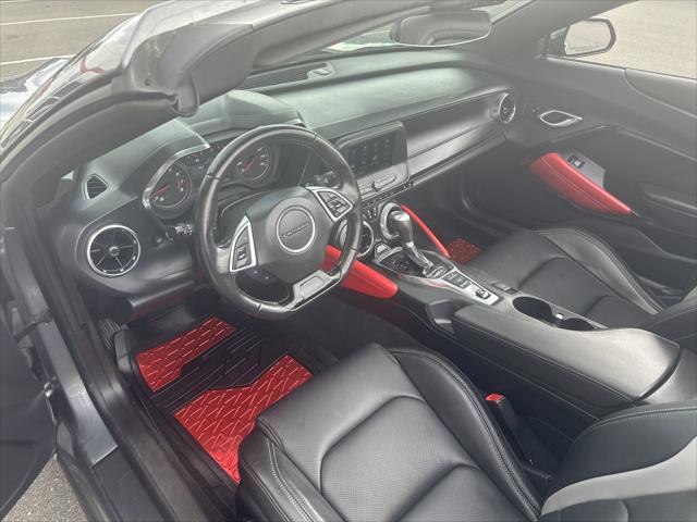 2022 Chevrolet Camaro RWD Convertible 2LT