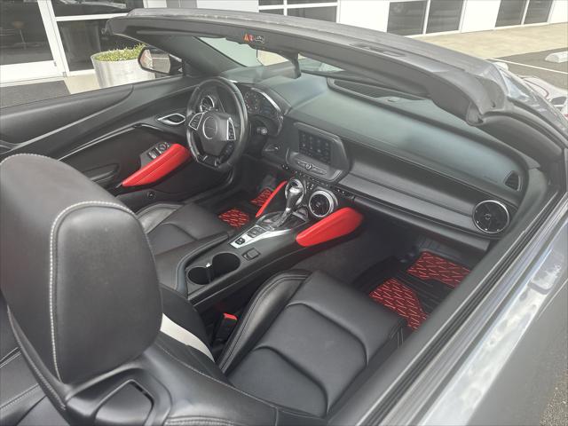 2022 Chevrolet Camaro RWD Convertible 2LT