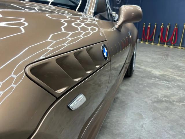 2002 BMW Z3 3.0i