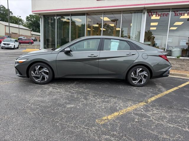 2025 Hyundai Elantra SEL Convenience