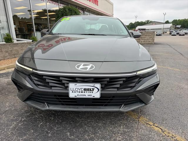 2025 Hyundai Elantra SEL Convenience