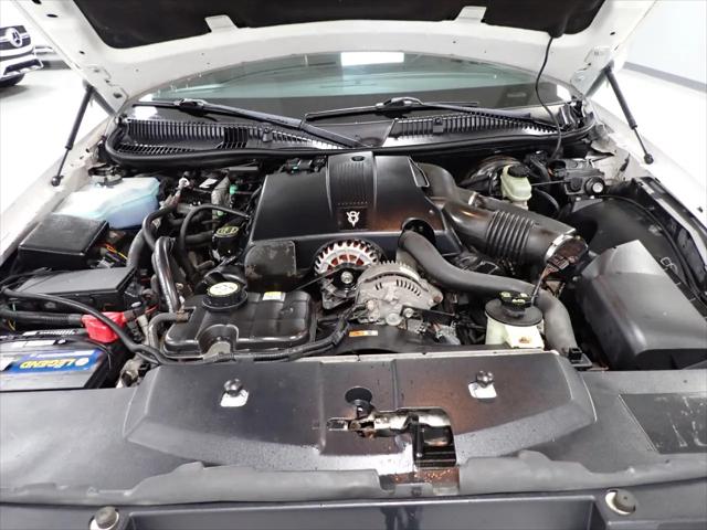 2004 Lincoln Town Car Limousine