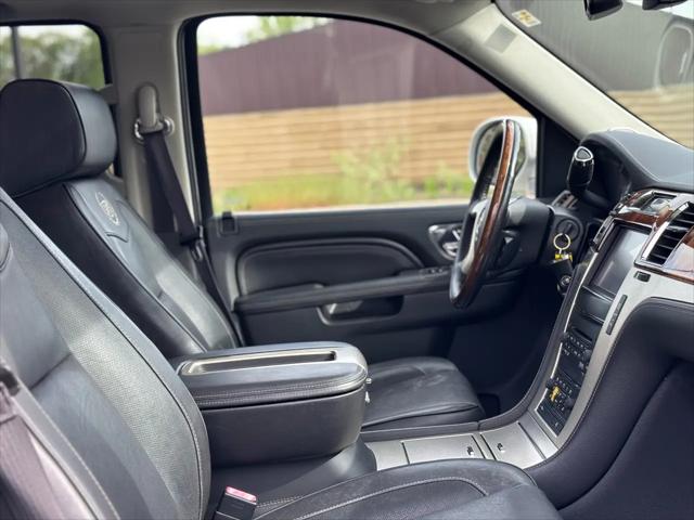 2014 Cadillac Escalade Platinum