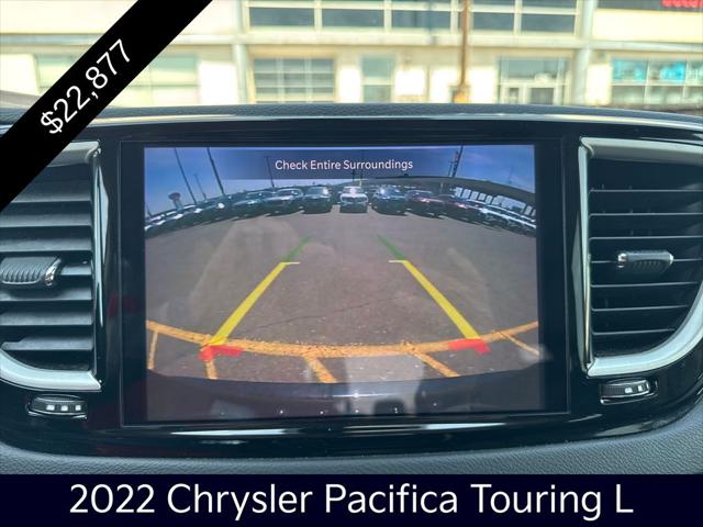2022 Chrysler Pacifica Touring L