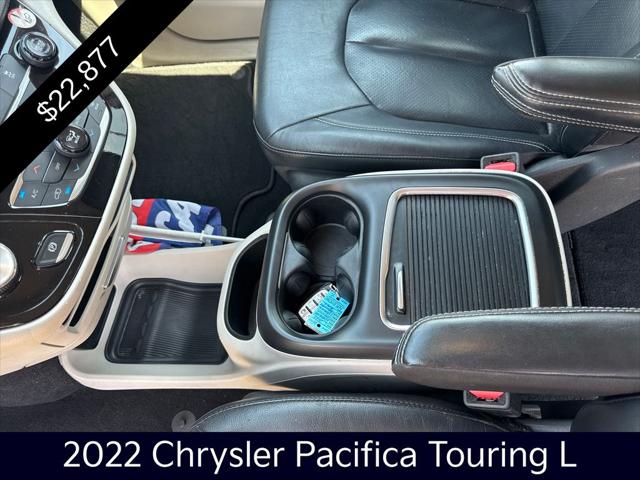 2022 Chrysler Pacifica Touring L