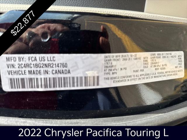 2022 Chrysler Pacifica Touring L