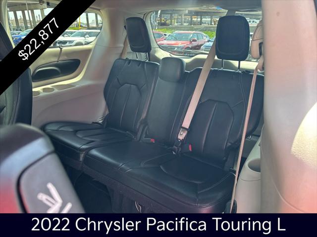 2022 Chrysler Pacifica Touring L