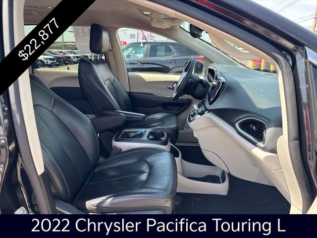 2022 Chrysler Pacifica Touring L