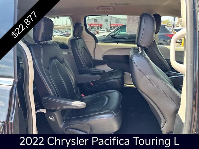 2022 Chrysler Pacifica Touring L