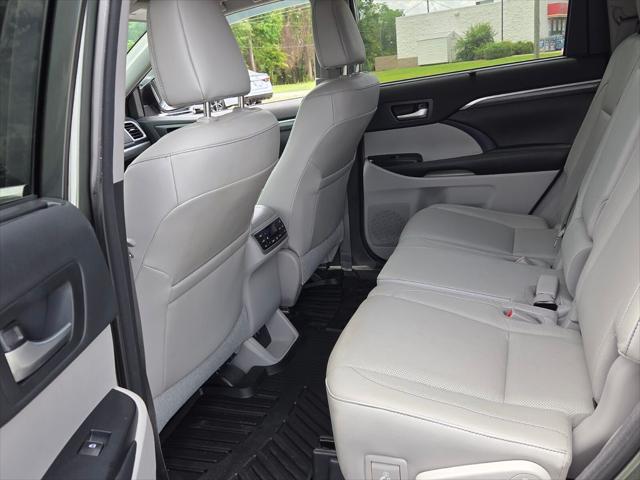 2018 Toyota Highlander Limited Platinum