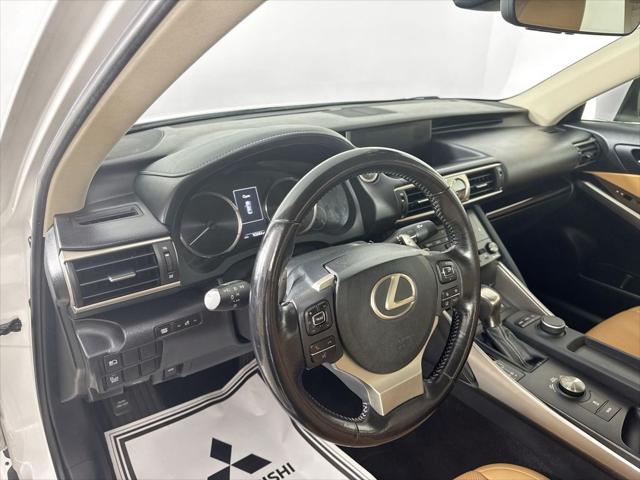 2017 Lexus IS 300 300