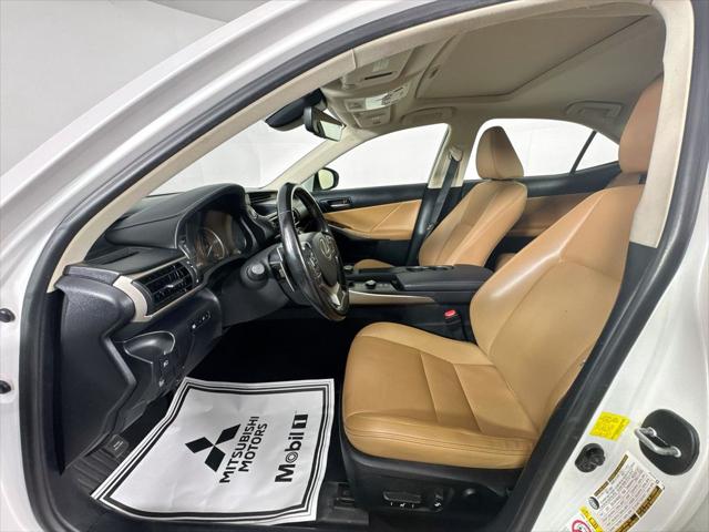 2017 Lexus IS 300 300
