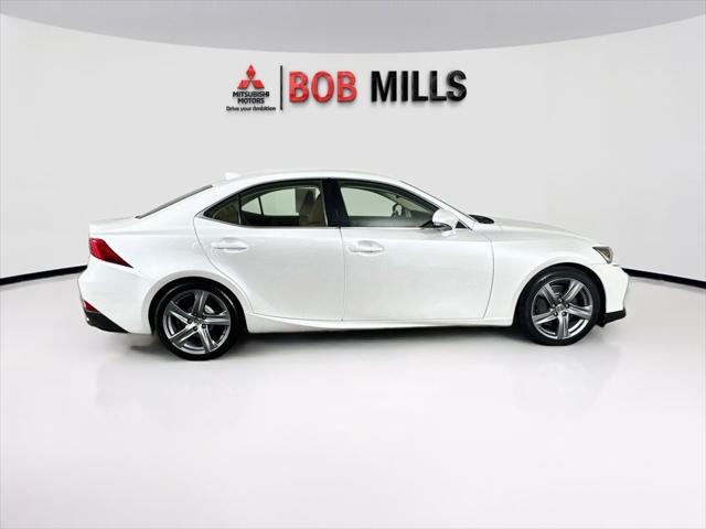 2017 Lexus IS 300 300