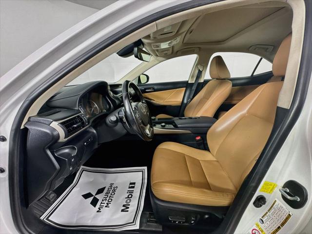 2017 Lexus IS 300 300