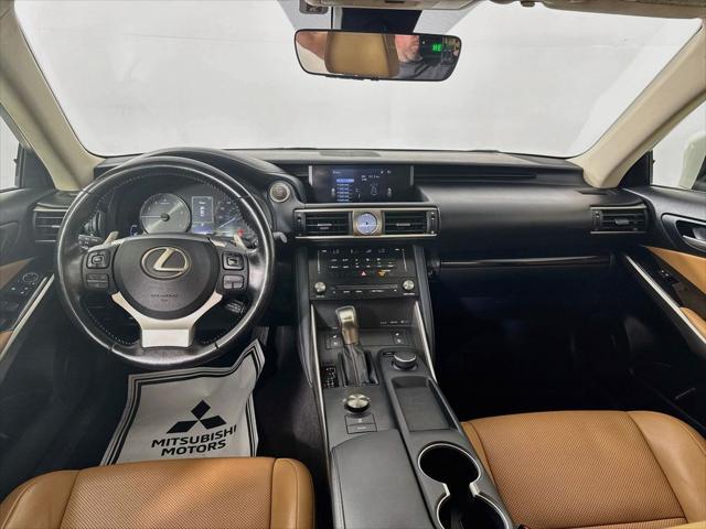 2017 Lexus IS 300 300