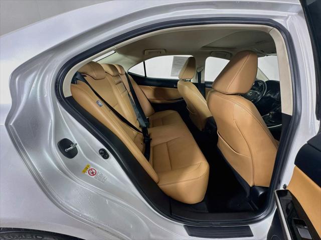 2017 Lexus IS 300 300