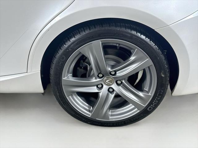 2017 Lexus IS 300 300